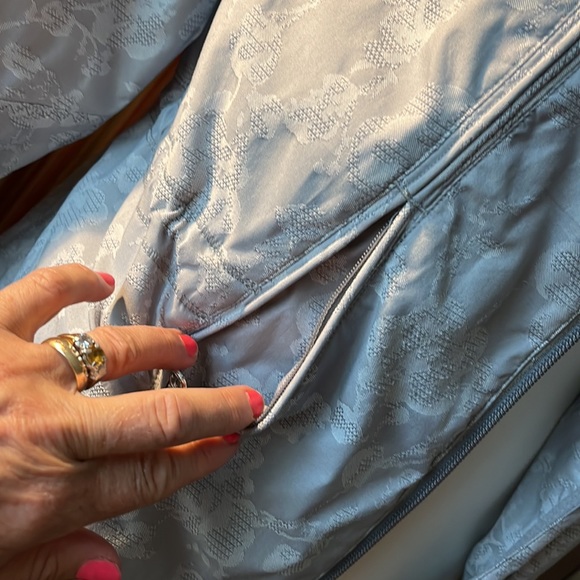 Lululemon Jacket - Picture 2 of 6